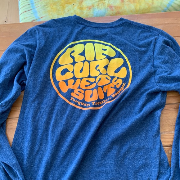 Rip Curl Longsleeve tshirt - Picture 1 of 2